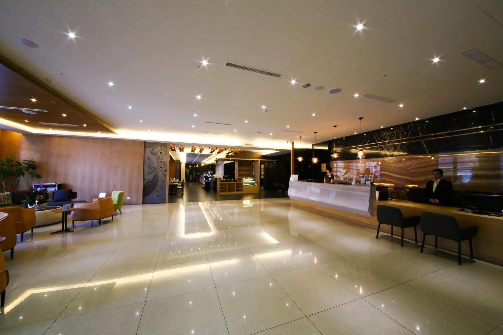 夏都富朗酒店 台南 外观 照片